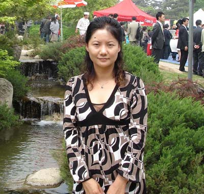 杨 玲.jpg