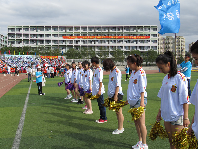 运动会观众席创意》小晚会录制观众席》笑傲江