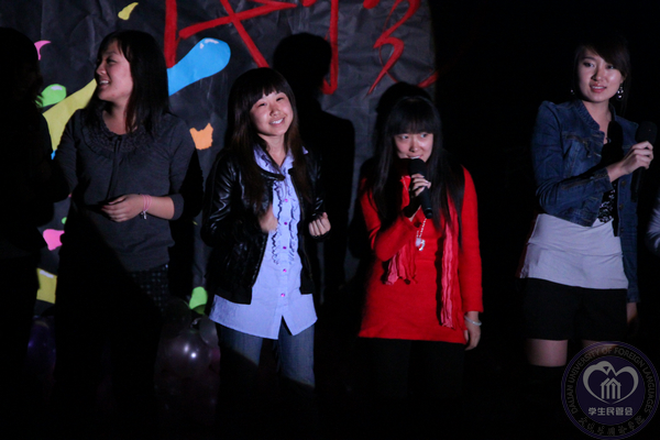 5.晚会.jpg