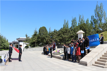 我校举办2014级韩语留学预科班学生主题成人