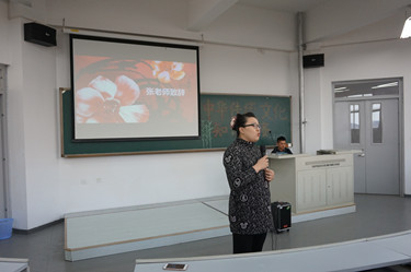 7.张婧老师讲话_副本.jpg