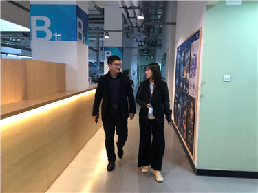 商学院领导走访旅游管理专业实习单位 (2).jpg